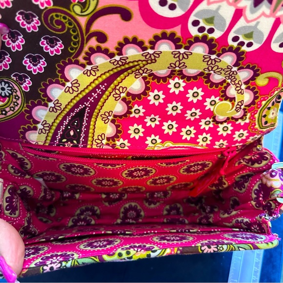 Vera Bradley Shoulder/Crossbody bag - Retired Print Very Berry Paisley - Picture 4 of 9